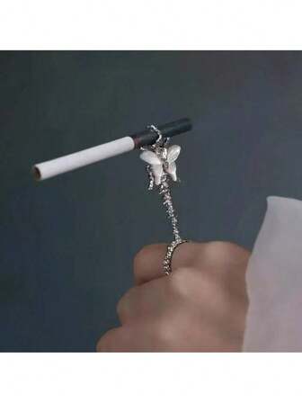 1 Or 2 Pieces Of Light Luxury And Fashionable Butterfly Cigarette Holders, Jewelry Cigarette Rests, Elegant Smoking Accessories, Suitable For Smokers, Perfect As Christmas Gifts.