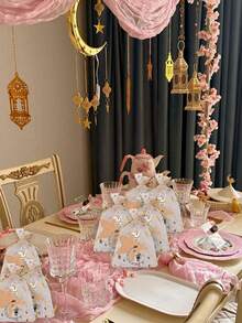 Zestaw prezentowy z 9/3-częściowym kryształowym brelokiem z księżycem, zawierający kolorowy kryształowy brelok z księżycem, kartkę z gwiazdą i białą woreczek organzowy o wymiarach 9 x 12 cm. Zawieszka z księżycem, prezent świąteczny z Bliskiego Wschodu, zestaw prezentowy na Ramadan. Nadaje się jako prezent na przyjęcie, dodatek lub pamiątka. Idealny na Eid al-Fitr, Ramadan, przyjęcia urodzinowe, spotkania rodzinne, imprezy w tematyce księżyca i gwiazd oraz dekoracje świąteczne. - Wielokolorowe - Zobacz 9