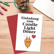 1 张创意烛光晚餐邀请卡，印有德语短语“烛光晚餐”和一个微笑的土豆卡通形象 - 非常适合浪漫约会之夜、美食主题派对，并附有德语短语示例。尺寸：12x17厘米/4.72x6.7英寸。 - 彩色 - 查看 8