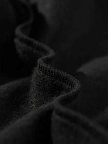 Unisex Hooded Sweatshirt With Unique Racing Inspiration Red Bull And Star Print. Equipped With Hood And Kangaroo Pocket. Made Of Warm And Comfortable Fabrics, Suitable For Autumn And Winter Wear. Washable, Comfortable And Skin-Friendly Fabric, The Best Gift, Machine Washable, Unisex. - 黑色 - 查看 4