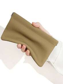 هذه الحقيبة الجلدية ذات الإغلاق الأوتوماتيكي هي حقيبة مستحضرات تجميل كبيرة السعة محمولة، وحافظة للعملات والهاتف اليومية، والطراز الجديد يمكنه استيعاب 100 فاتورة. إنها ضرورية للسفر، وضرورية للعودة إلى المدرسة، والهدية المثالية للنساء، خاصة في عيد الحب. - متعدد الألوان - مشاهدة 11