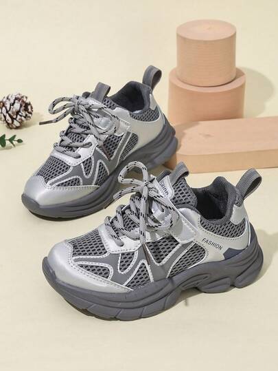 新款春秋季儿童运动鞋，女童休闲鞋，纯色防滑耐磨软底运动鞋，男童运动鞋