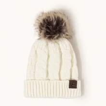 Fashionable & Cute Unisex Cable Knit Beanie Hat/Knit Cap With Faux Fur Pom Pom, Thick Ear Flap Design, Suitable For Spring Outings, Matching Spring Outfits, Outdoor Activities, Commuting, School, Work, Spring Travel, Hiking, Cycling, Ideal For Sweet Girls/Ladies, Great Gift For Mom/Mother's Day,Summer,Beach - White - View 9