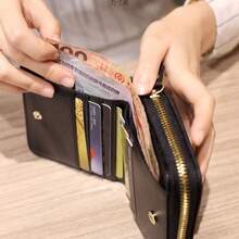 [Auf Lager. Koreanischer Stil & kompakt] Damen Karo Muster Kurzbörse, minimalistischer karierter Münzbeutel, süßes Studentenausweishülle & Organizer, vielseitiges Accessoire geeignet für Schule, Alltag oder als Geschenk - Schwarz - Übersicht 2