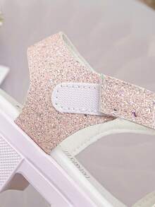 一双闪亮爱心公主风时尚厚底凉鞋，百搭且适合夏季穿着 - 珊瑚粉 - 查看 8