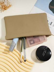 هذه الحقيبة الجلدية ذات الإغلاق الأوتوماتيكي هي حقيبة مستحضرات تجميل كبيرة السعة محمولة، وحافظة للعملات والهاتف اليومية، والطراز الجديد يمكنه استيعاب 100 فاتورة. إنها ضرورية للسفر، وضرورية للعودة إلى المدرسة، والهدية المثالية للنساء، خاصة في عيد الحب. - متعدد الألوان - مشاهدة 5