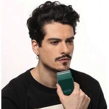 Máquina de afeitar eléctrica VGR V-376 profesional, recíproca y portátil para recorte de precisión, para hombres, para usar en casa o en movimiento - Multicolor - Ver 3