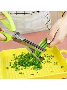 1/2pcs 5-Layer Stainless Steel Kitchen Scissors - Multifunctional Onion & Herb Shredder, Suitable For Grilling And Indoor Use - , With Protective Cover And Built-In Cleaner