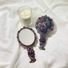 精美小浮雕仿古孔雀开屏手持镜＆便携创意感梳，礼盒装迎宾礼品生日礼物，产品镶嵌宝石颜色随机，女性情人节礼物生日男朋友女朋友