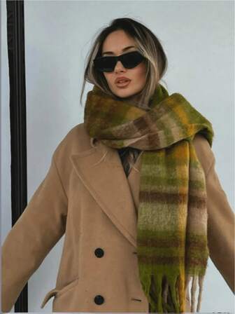 1pc Women's Fuzzy Long Winter Scarf Warm Neck, Black Color Big&Thick Wrap Oversize Warm Blanket Scarf With Tassel ,Thickened Knitted Thick Fringed Shawl, Red Scarf,Solid Color Scarf