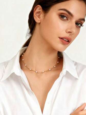 1 pièce Collier de perles de fantaisie élégant pour femme, collier ras-du-cou de perles de fantaisie minimaliste, transmet une ambiance douce et délicate, convient pour les tenues de déplacement, les styles légers inspirés du français et les accessoires recherchant une sensation subtile et de haute qualité.