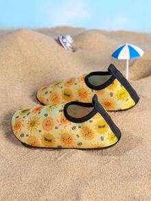 1 Pair Girls' Casual Comfortable Flat Non-Slip Yellow Swimming/Wading Shoes With Sun & Bee Design, Suitable For Summer - Yellow - View 2