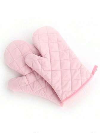 A Heat-Resistant And Heat-Resistant Microwave Glove With A Temperature Resistance Of 160 Degrees Celsius, Made Of Polyester And Pink Color, Suitable For Household Kitchen Tools, Steamer, Baking Protective Gear, Western Cuisine, Hotels, Bakeries, And Dessert Shops