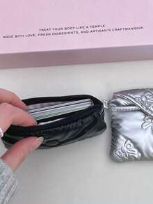 领结钱包、迷你双层防尘卡包、口红化妆包、蓝牙耳机盒、便携式拉链小挂袋