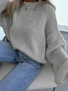 女士春秋季针织圆领长袖毛衣，纯色百搭休闲风，适合返校季、通勤、日常穿着，舒适柔软，米黄色系，少女温柔风格，易于搭配，简约毛衣款式 - 灰色 - 查看 4