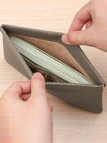 هذه الحقيبة الجلدية ذات الإغلاق الأوتوماتيكي هي حقيبة مستحضرات تجميل كبيرة السعة محمولة، وحافظة للعملات والهاتف اليومية، والطراز الجديد يمكنه استيعاب 100 فاتورة. إنها ضرورية للسفر، وضرورية للعودة إلى المدرسة، والهدية المثالية للنساء، خاصة في عيد الحب. - متعدد الألوان - مشاهدة 2