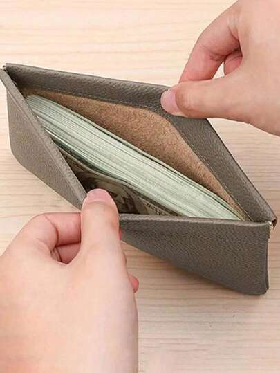 Este embrague de cierre automático de cuero es una bolsa de cosméticos portátil de gran capacidad, una bolsa para monedas y teléfonos de uso diario, y el nuevo modelo puede contener 100 billetes. Es un artículo esencial para viajar, un imprescindible para volver al colegio y el regalo perfecto para mujeres, especialmente para el Día de San Valentín.