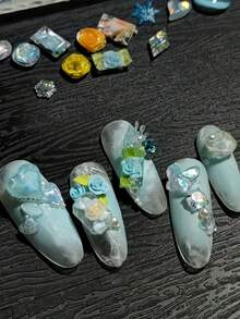 2件套美甲模具，宝石、钻石、心形、天鹅、蝴蝶造型3D美甲饰品DIY透明硅胶模具 - 無色 - 查看 10