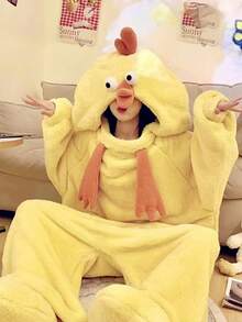 Winter Women's Chick One-Piece Hooded Velvet Bathrobe Pajamas Home Clothes, Warm Velvet Coral Fleece, Funny Cartoon Animal One-Piece Pajamas, Soft Polyester Fiber, Simple Pajamas, Comfortable To Wear, Breathable Fabric, Suitable For Winter, Warm, Halloween Gifts, Theme Parties, Pajama Parties Bathroom Decor - Yellow - View 4