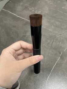 Bộ 2 cọ trang điểm Kabuki đầu phẳng, cọ trang điểm cao cấp dùng cho kem nền dạng lỏng, kem và phấn phủ, tán đều, pha trộn và trang điểm mặt, quà tặng kèm theo. - màu đen - Xem 13