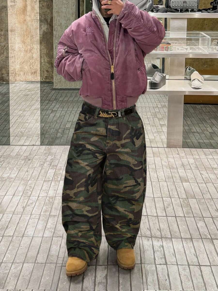 Grunge Goth Y2K 风格男士时尚休闲街头宽松个性化青年运动学院直筒休闲街头迷彩牛仔裤