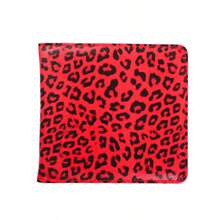 Un soporte para tarjetas con estampado de leopardo elegante, disponible en 8 colores. Diseño compacto y portátil, perfecto para guardar tarjetas bancarias, de transporte y otras tarjetas. Llamativo y duradero, un imprescindible para salidas diarias. - Multicolor - Ver 6