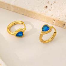 Delicate & Compact Colorful Heart Shaped Earrings, Stainless Steel Hypoallergenic Fashion Heart Earrings For Men & Women, Versatile For Daily, Party, Valentine's Day, Christmas, Birthday Gift - Heart - View 4