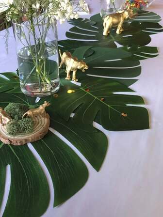 Artificial Tropical Palm Leaves,Hawaii Tropical Leaf Placemats,Multiple Sizes Dinner Table Centerpiece Jungle Beach Hawaii Tropical Party Decor,Summer Decor,Aloha Party Supplies,Summer Beach Party Decoration,Hawaiian Luau Table Decor,Flamingo Party Supplies,Wild One Birthday Party Supplies,Tropical Jungle Decoration Accessory,Summer Home Decor,Kitchen Decor,Tabletop Decor