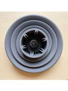 1个吹风机扩散器，适用于直径1.6英寸至1.8英寸（4-4.5厘米）的圆口吹风机，适用于卷发或波浪发。这款吹风机扩散器配件可折叠，方便旅行和收纳，是旅行、沙龙和居家使用的理想之选（万圣节、化妆舞会、节日角色扮演头饰、不给糖就捣蛋等场合）。