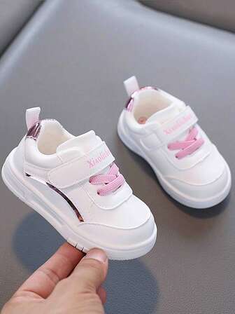 1 Pair 0-4 Years Old Baby Toddler Shoes, White, Leather Upper, Waterproof, Non-Slip, Soft Sole, Lightweight, Comfortable, Thick Bottom, Wear-Resistant, Round Toe, Low-Top, Magic Tape Design, Easy To Put On, Casual Sports Shoes For Indoor And Outdoor