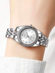 1pc Elegant & Refined Steel Band Quartz Watch, Minimalist Dial, Gentle Commuting Style Wristwatch Suitable For Teenagers And Students, Great For , Year-End, Singles' Day, Birthday Gifts - Silver - View 4