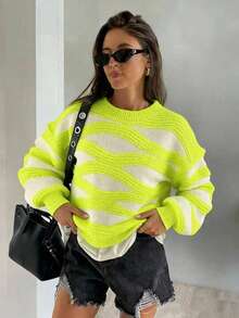 FOR BEAUTY Autumn/Winter New Round Neck Wave Striped Contrast Color Long Sleeve Knit Sweater, Fashionable Loose Fit Comfortable, Lantern Sleeve Pullover Sweater, Casual Daily Wear, Slouchy, Warm And Cozy, Yellow Top, New Year
