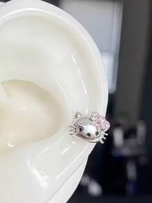 Sanrio 2只三丽鸥Kitty优雅可爱粉色蝴蝶结耳钉 | 钛不锈钢螺丝耳钉，适合日常佩戴或作为圣诞礼物，四季皆宜，适合青少年作为情人节配饰 - 銀色 - 查看 3