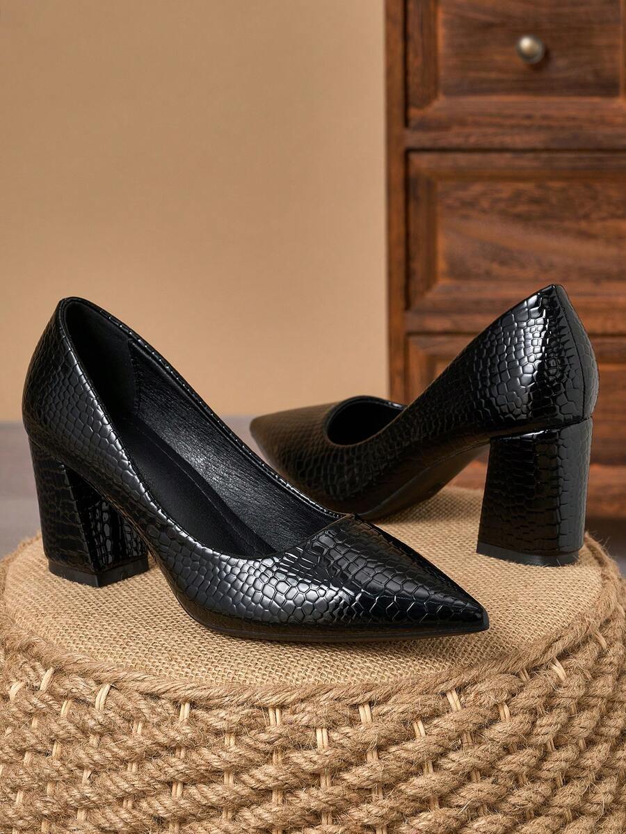 MonaNise 女士尖头7厘米粗跟休闲派对礼服鞋，四季皆宜