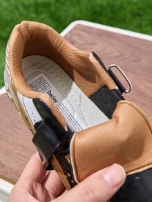 儿童足球鞋/足球鞋，男女童带钉运动鞋 - 金色 - 查看 11