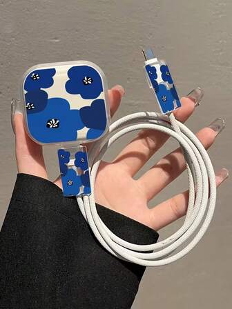 三合一套装：18/20W 英规插头充电器保护套、充电线头保护套，图案可选：蓝色花卉、黑猫图案、彩色兔子和小猪图案、彩虹爱心图案