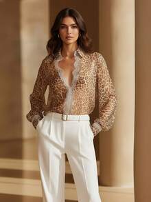 女士时尚性感豹纹透视纽扣衬衫，常规袖衬衫，全身印花，前襟半透明纽扣蕾丝饰边，适合办公室、度假、春夏穿着