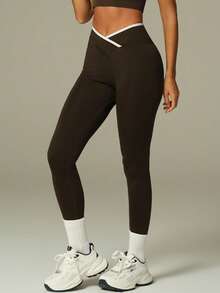 UONNOU Y2K撞色滚边健身套装 | 提臀紧身裤和运动文胸 - 棕色 - 查看 6