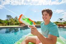 ZURU XSHOT Water Micro Fast-Fill Water Blaster, Summer Watergun, XSHOT Water Toys, Fills With Water In Just 1 Second - Multicolor (Random Style) - View 5