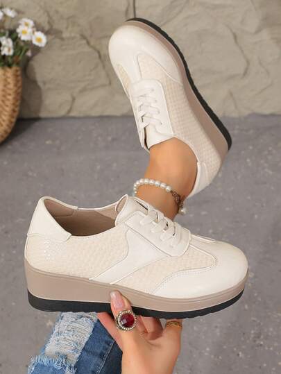 Women's Lace-Up Lightweight Round Toe Breathable Comfortable Lace-Up Casual Shoes, Spring/Autumn New Outdoor Ladies Wedge Thick Bottom Sneakers