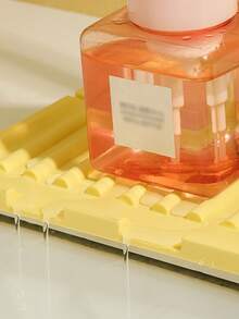 1pc Silicone Faucet Splash Guard, Anti-Splash, Trimmable Narrow Edge, 5° Incline Angle, Easy Clean Foldable Edge, Drainage Design, Suitable For Bathroom Sink, Kitchen Sink, Dish Rack, Kitchen Dish Rack, Coaster, Sponge Holder, Kitchen Accessories, Kitchen Sink Accessories