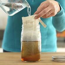 Worlds Best Reusable Organic Cotton Muslin Fine Mesh Straining Bags - Set of 4 L, S, XS nut milk, cold brew, coffee, loose leaf tea infuser, food pulp strainer - Juego de 4 (L, M, S, XS) - Ver 5