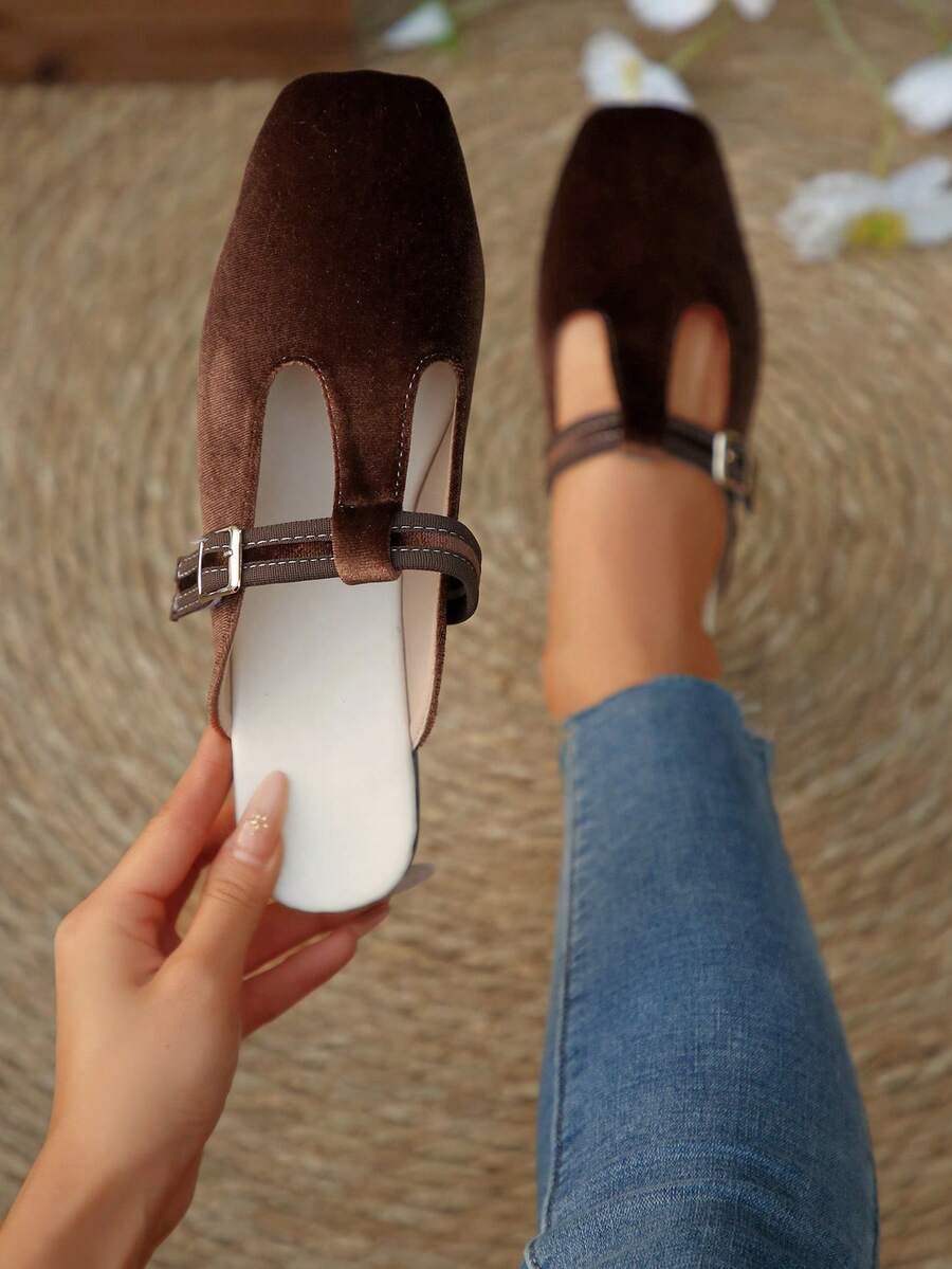 Retro Flat Slip-On Mule Sandals For Women, Spring/Summer, New Slouchy Backless Shoes With Metal Buckle - Coffee Brown - View 1