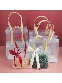 10/30个装节日礼品袋，哑光PVC手提袋，便携式礼品包装袋，婚礼派对回礼及纪念品袋，派对礼品袋，适用于万圣节、圣诞节、生日、婚礼派对用品、超市购物、情人节等场合。 - 透明 - 查看 5