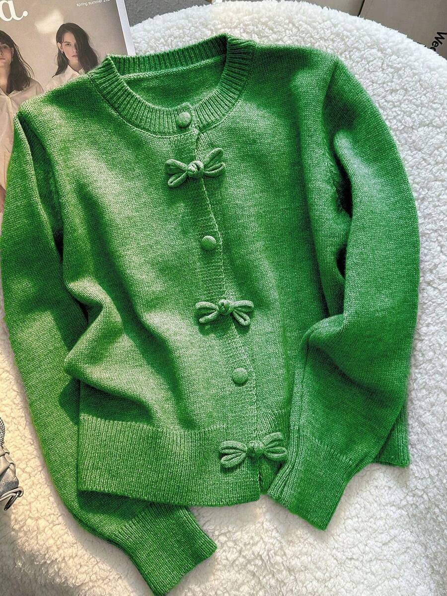 JIANHU Spring Butterfly Knit Cardigan, Short Design, Suitable For Petite Figure, Elegant Versatile, Create Fashionable Look - Green - View 1