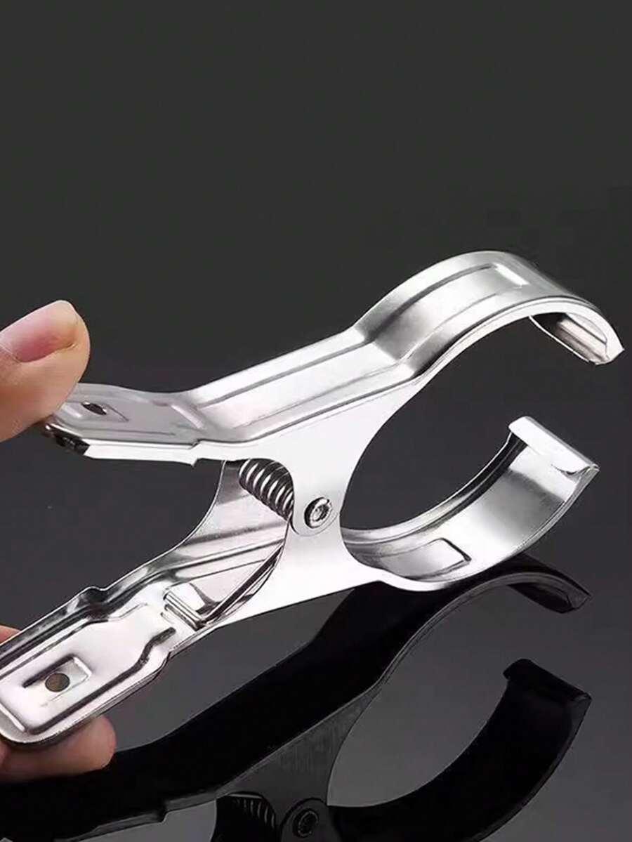 6 Pieces Of Stainless Steel Clothes Pegs For Drying Clothes, Thickened Windproof Clips For Drying Quilts, Suitable For Home, Kitchen, Washing Machine, Ironing, Clothesline. - Silver - View 1