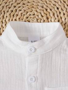 2pcs Baby Boy Textured Solid Shirt With Bear Embroidery Pocket And Printed Shorts, Street Fashion Children Set - White - View 5