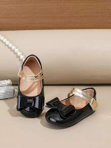 1 Pair Infant/Toddler Flat Shoes, PU Material, Gold Color, Comfortable Heel Enclosure, Suitable For All Seasons - Black - View 5