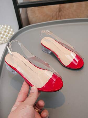 1 par flickors transparenta snörsandaler - Röda prinsessskor i lackskinn, transparent PU-material, mjukt och bekvämt mode! Justerbart spänne i fotleden för bekväm passform. Låg klack för komfort hela dagen.