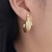 Punk Creative Alloy Crocodile Alligator Earrings For Women Punk Creative Animal Stud Earrings Fashion Ear Jewelry Gift - Gold - View 3